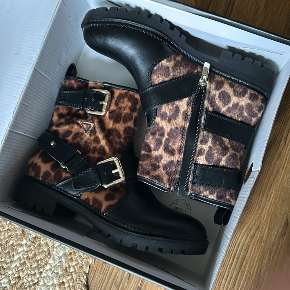 Nine West - Picture 3 of 4